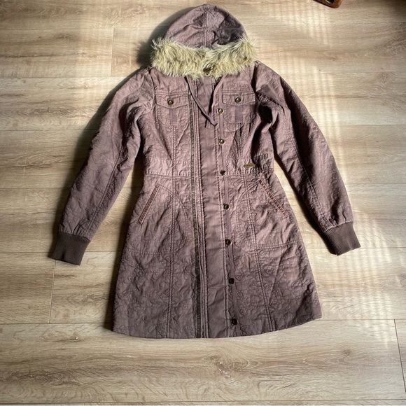 Y2K Billabong women’s fall / winter coat chocolate quilted faux fur collar - Picture 3 of 11